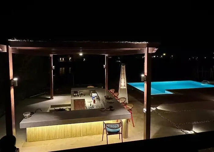 Gasthuis Spacious Outdoor Area Featuring A Swimming Pool ! *